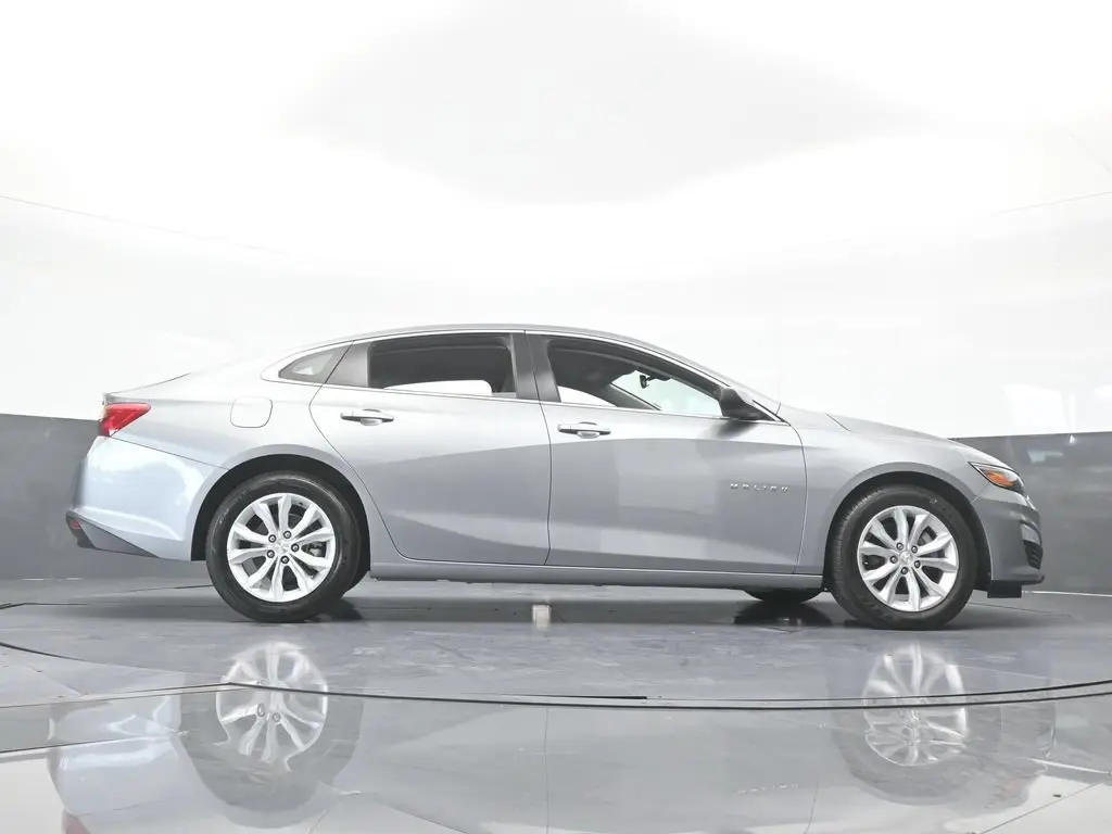 2024 Chevrolet Malibu - $14,981