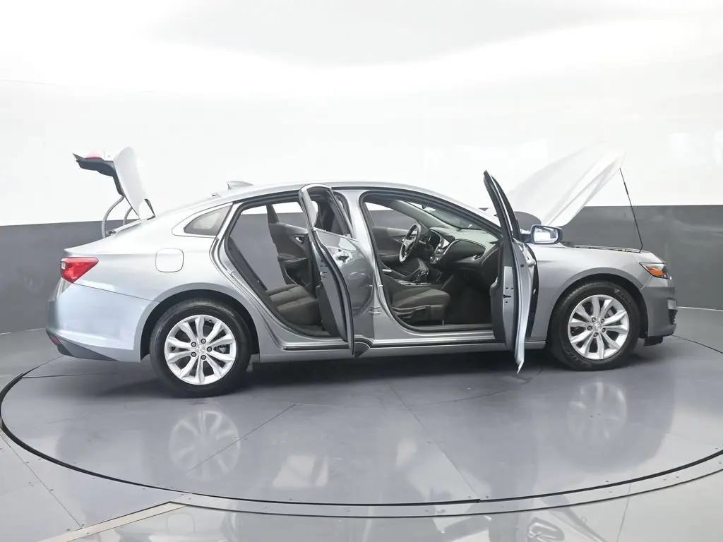 2024 Chevrolet Malibu - $14,981