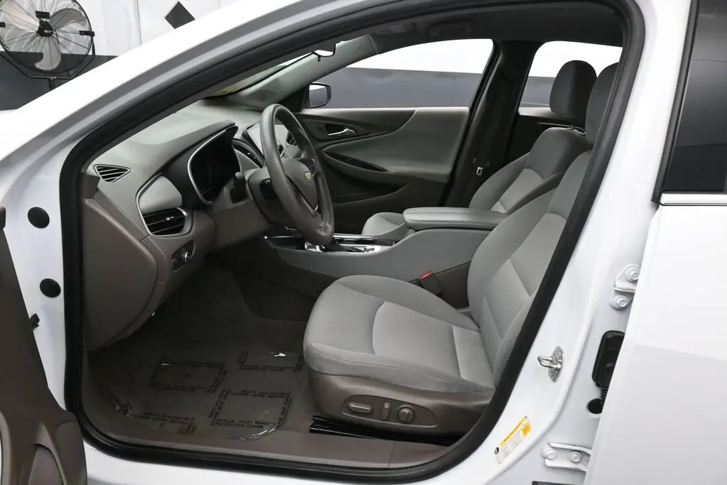 2024 Chevrolet Malibu - $14,188