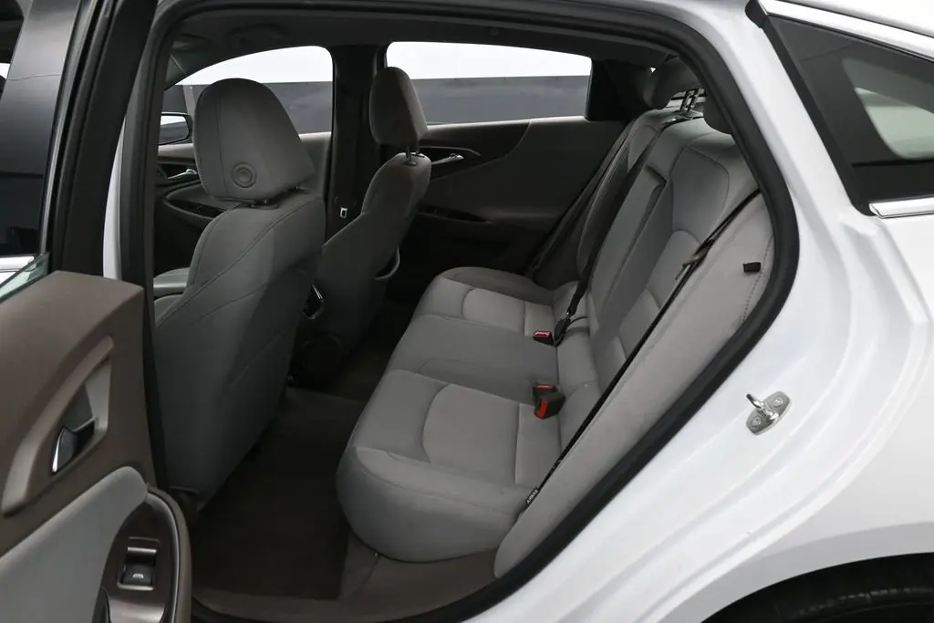 2024 Chevrolet Malibu - $14,188