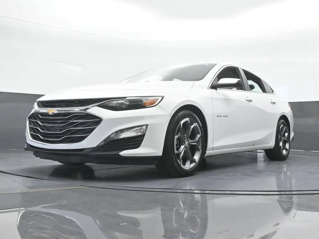 2024 Chevrolet Malibu - $14,188