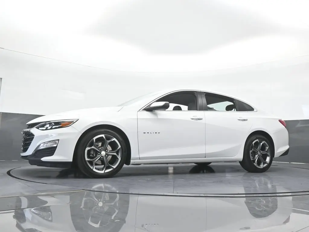 2024 Chevrolet Malibu - $14,188