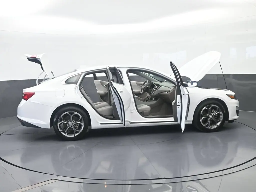 2024 Chevrolet Malibu - $14,188