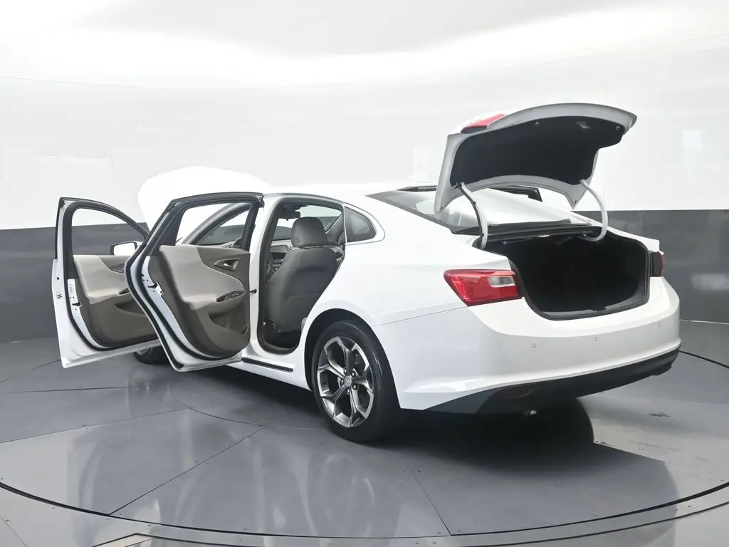 2024 Chevrolet Malibu - $14,188