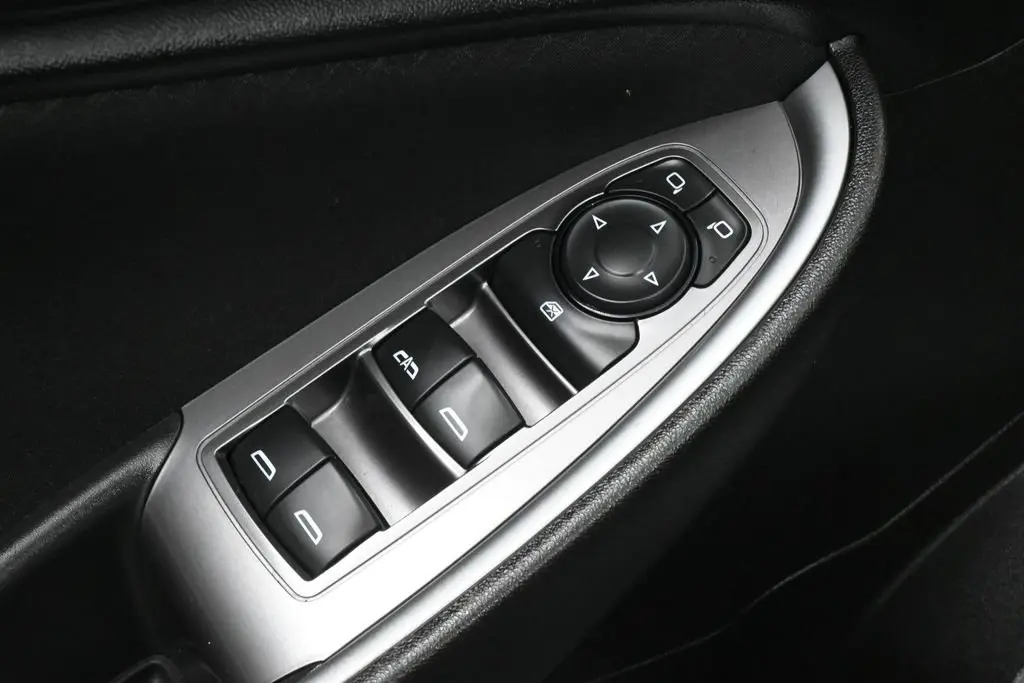 2024 Chevrolet Malibu - $15,041