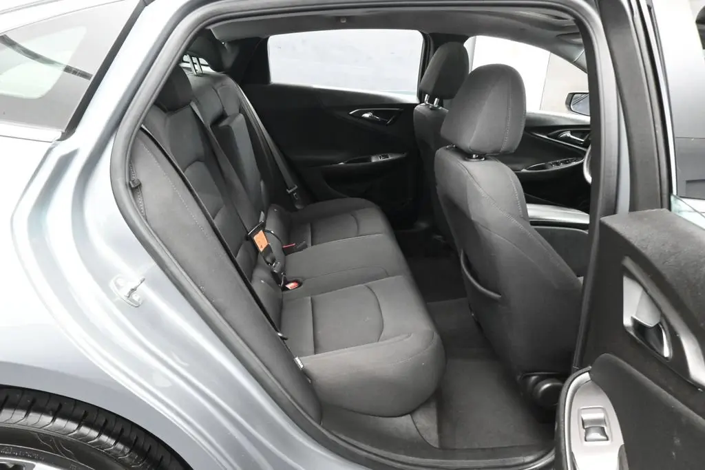 2024 Chevrolet Malibu - $15,041