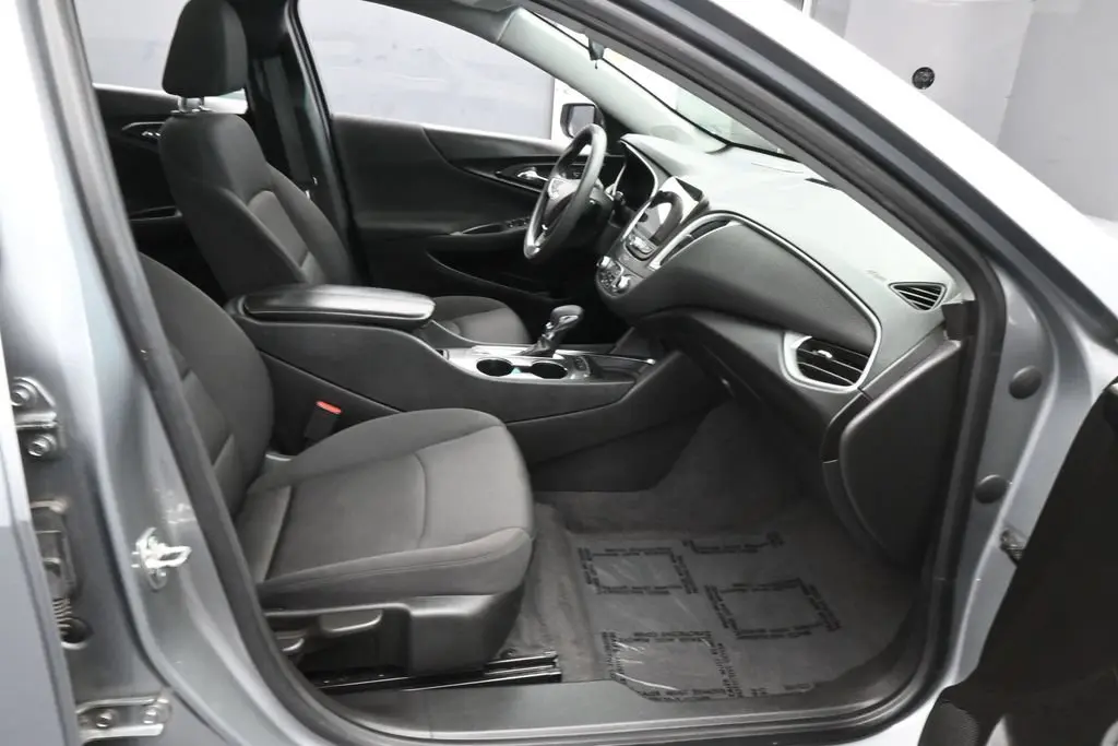 2024 Chevrolet Malibu - $15,041
