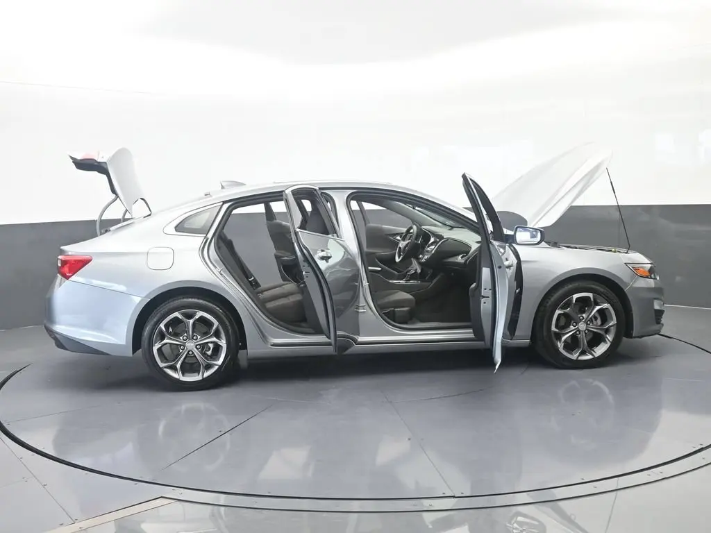 2024 Chevrolet Malibu - $15,041
