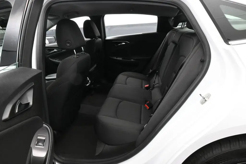 2024 Chevrolet Malibu - $13,734