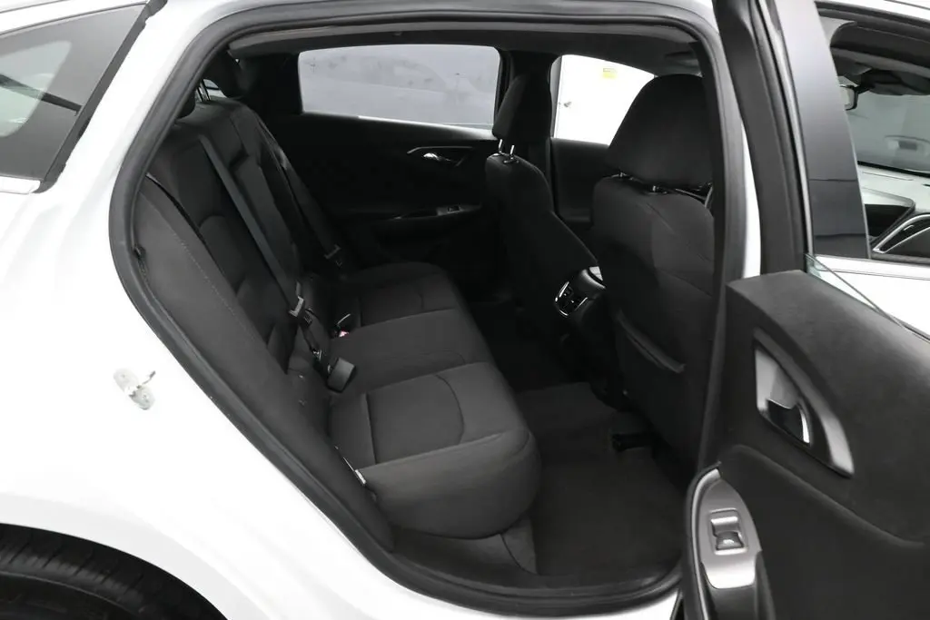 2024 Chevrolet Malibu - $13,734