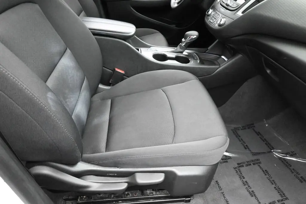 2024 Chevrolet Malibu - $13,734