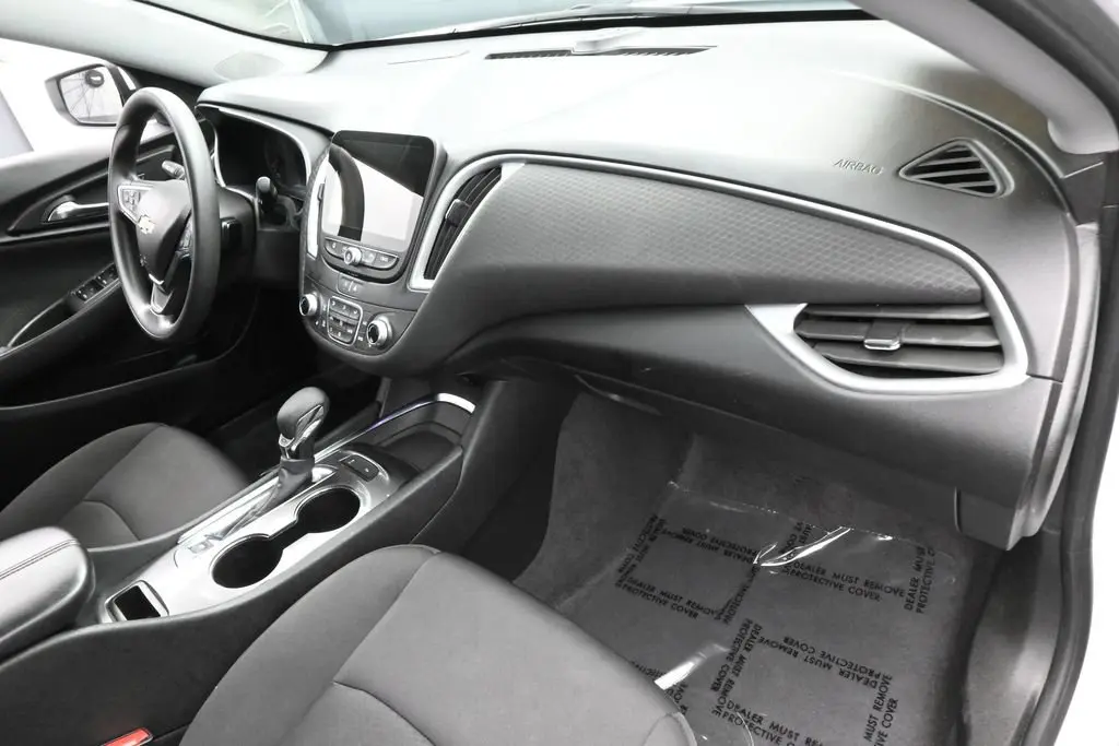 2024 Chevrolet Malibu - $13,734