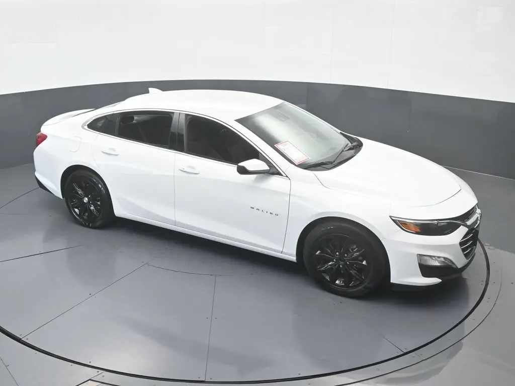 2024 Chevrolet Malibu - $13,734