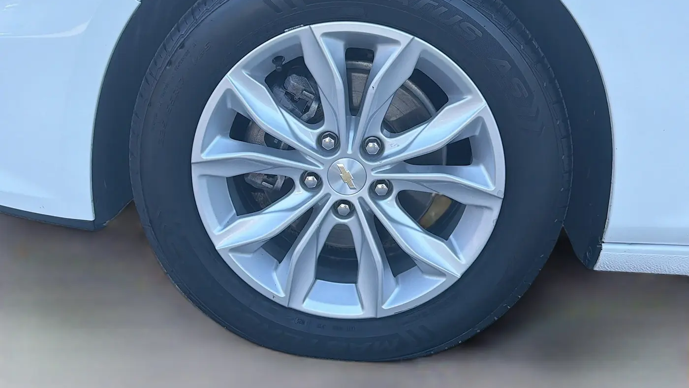 2025 Chevrolet Malibu LT