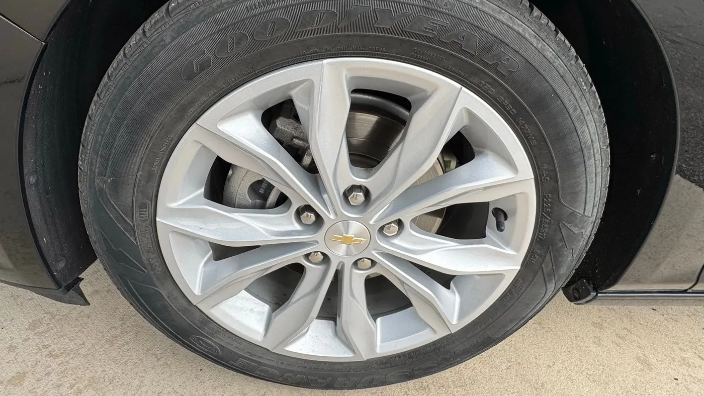 2025 Chevrolet Malibu LT