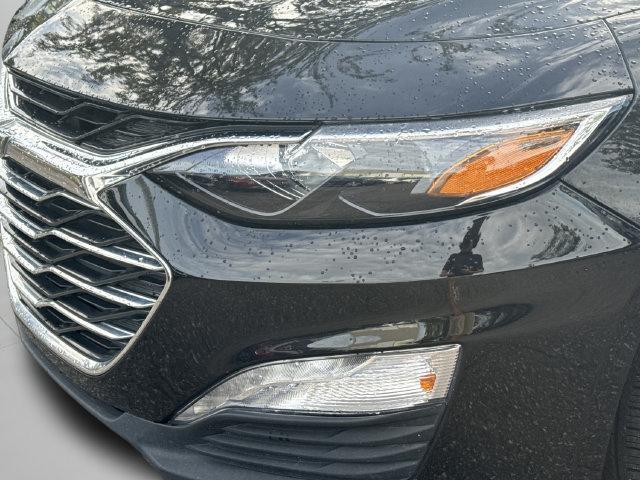 2025 Chevrolet Malibu - $17,985