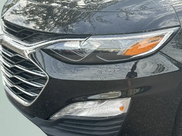 2025 Chevrolet Malibu - $17,985