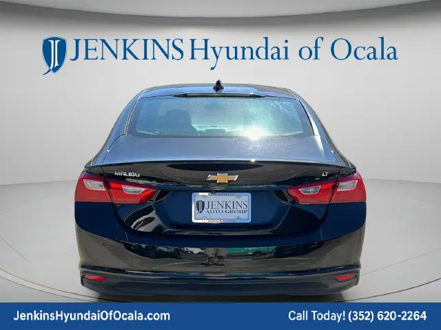 2025 Chevrolet Malibu - $17,985