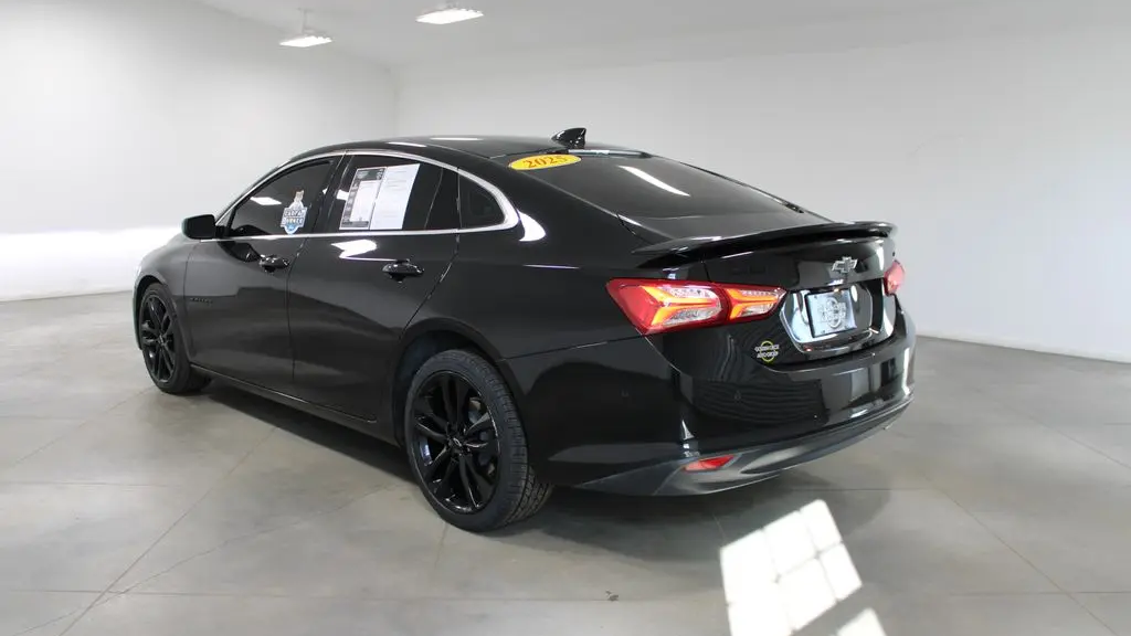 2025 Chevrolet Malibu LT