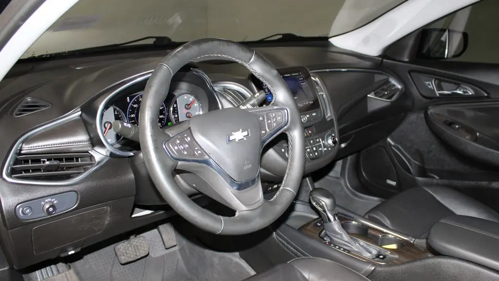 2025 Chevrolet Malibu LT
