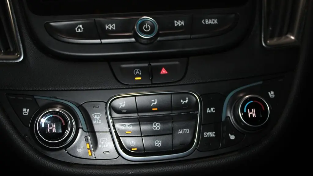 2025 Chevrolet Malibu LT