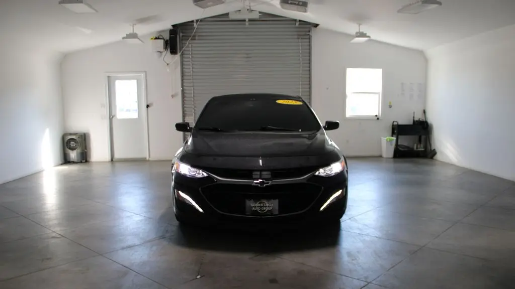 2025 Chevrolet Malibu LT