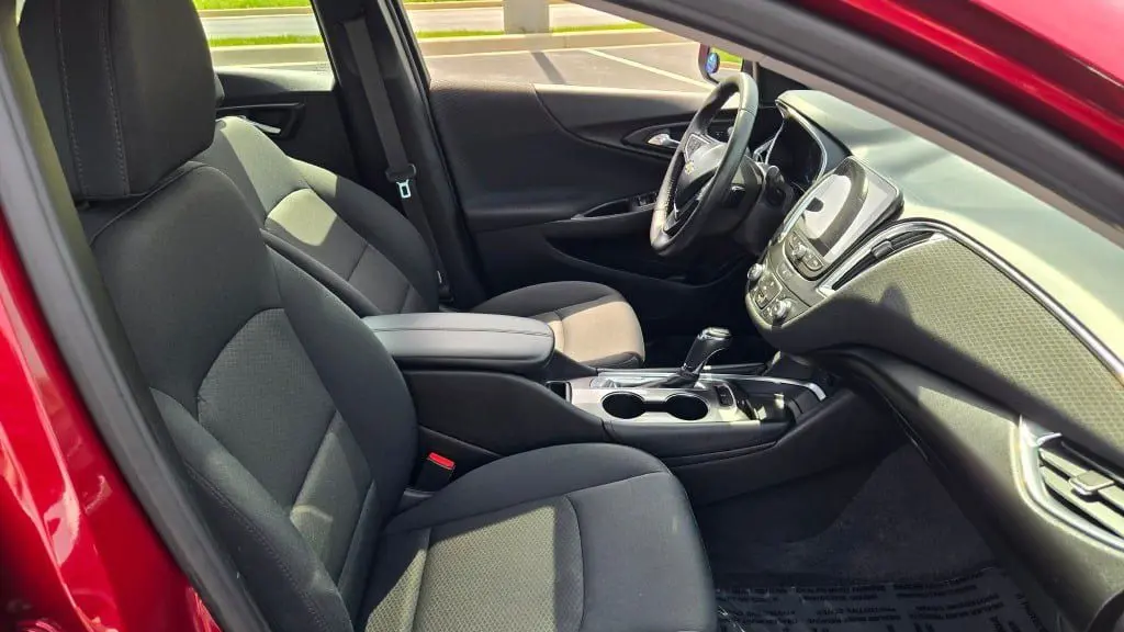 2017 Chevrolet Malibu LT