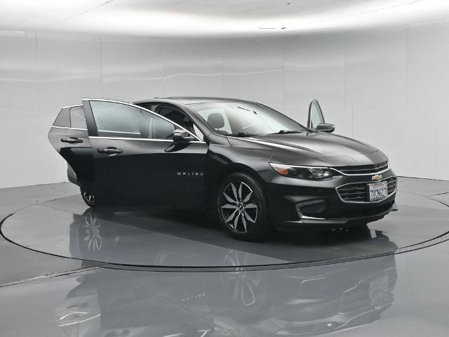 2017 Chevrolet Malibu - $13,685