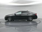 2017 Malibu Thumbnail 28