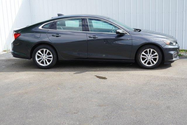2017 Chevrolet Malibu - $9,500