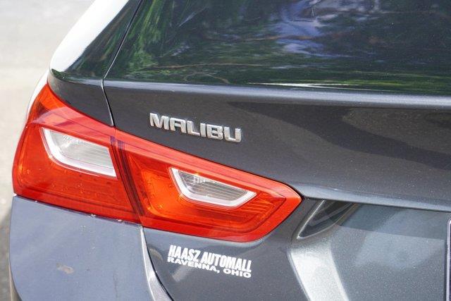 2017 Chevrolet Malibu - $9,500