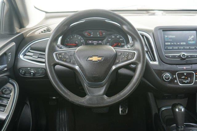 2017 Chevrolet Malibu - $9,500