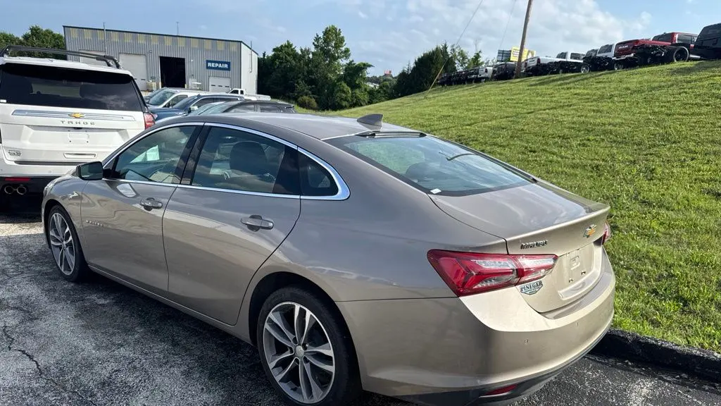 2024 Chevrolet Malibu LT