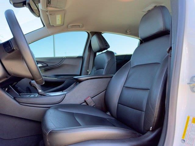 2016 Chevrolet Malibu - $11,813