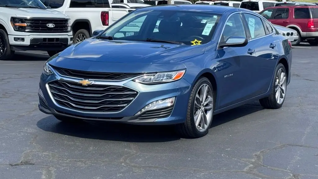 2024 Chevrolet Malibu LT