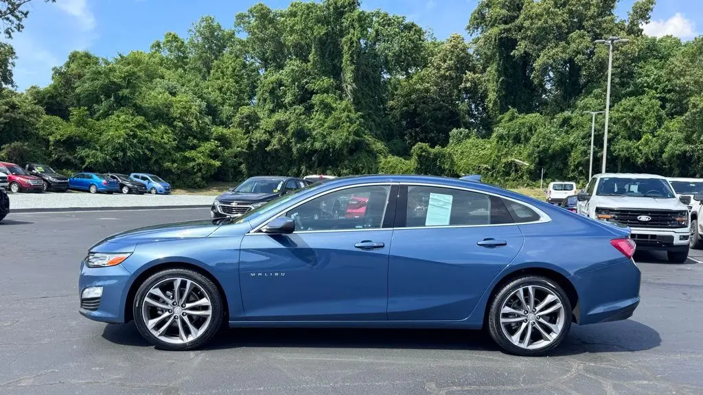 2024 Chevrolet Malibu LT