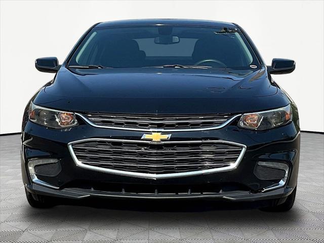 2017 Chevrolet Malibu - $11,057
