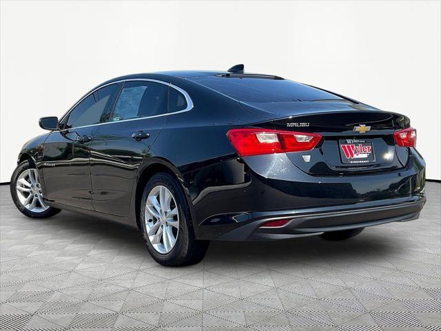 2017 Chevrolet Malibu - $11,057