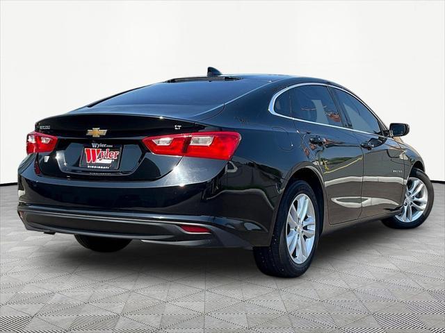 2017 Chevrolet Malibu - $11,057