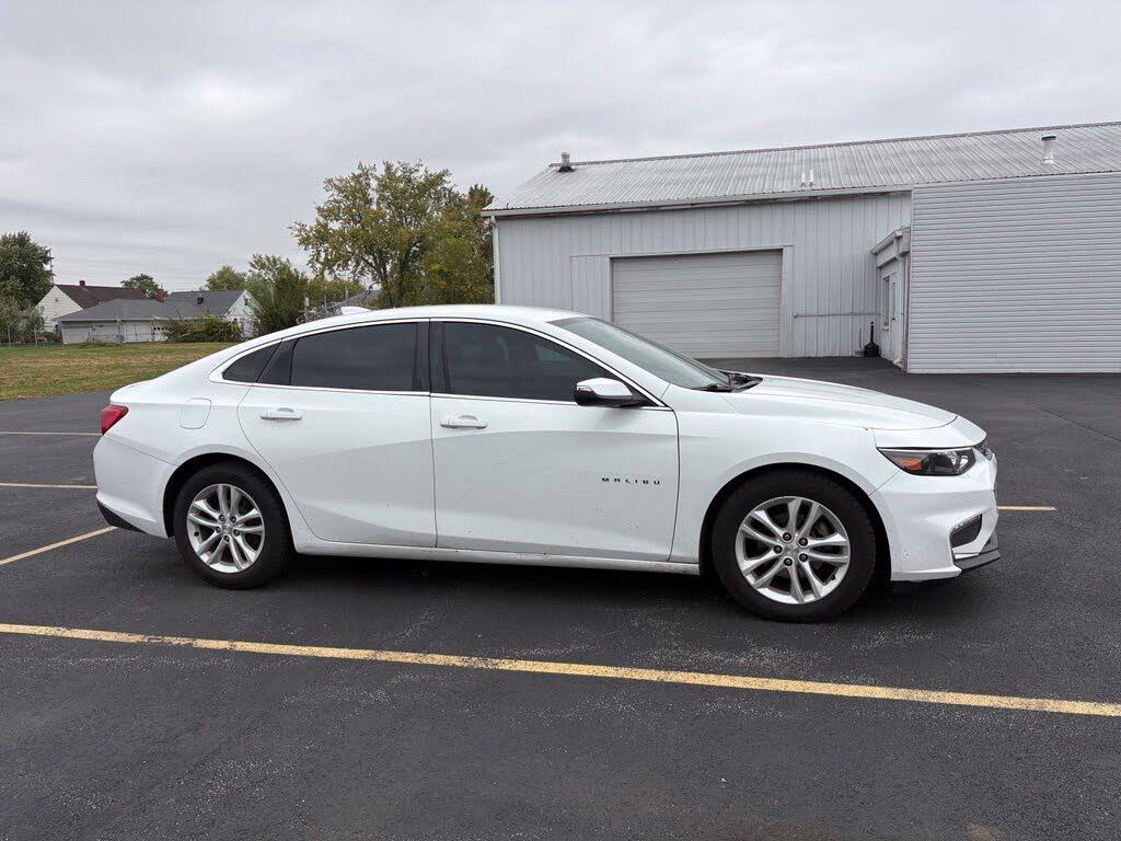 2016 Chevrolet Malibu - $7,893
