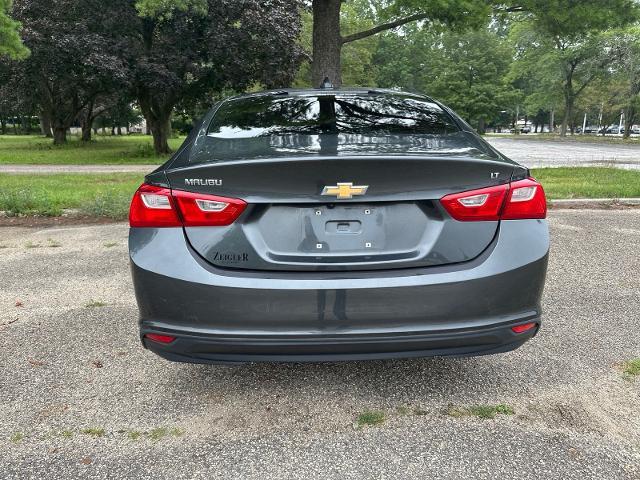 2017 Chevrolet Malibu - $9,000