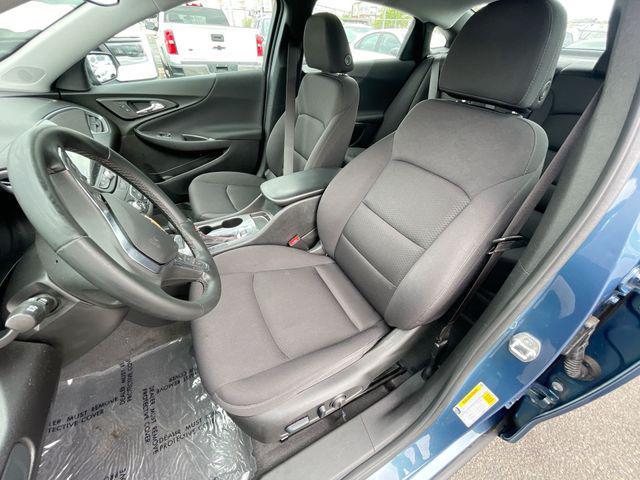 2024 Chevrolet Malibu - $24,995