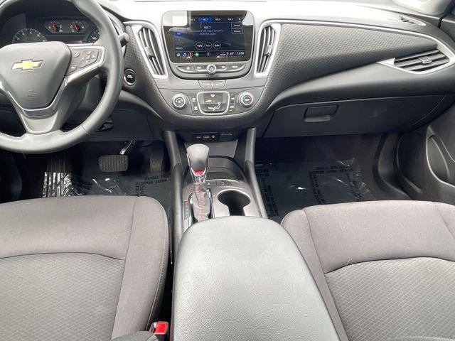 2024 Chevrolet Malibu - $24,995