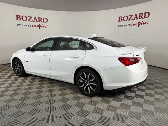 2021 Chevrolet Malibu - $17,000
