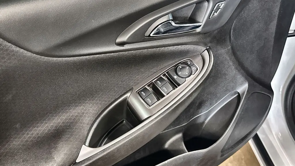 2022 Chevrolet Malibu RS