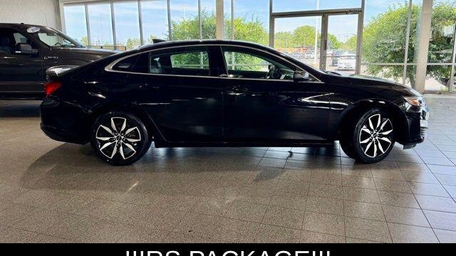 2021 Chevrolet Malibu RS
