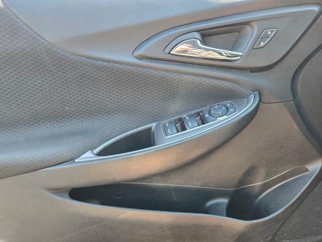 2023 Chevrolet Malibu - $17,892