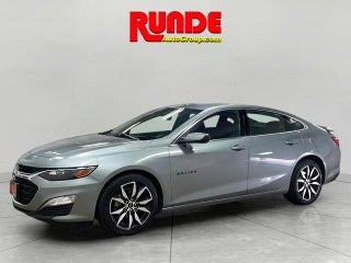 2024 Chevrolet Malibu with Sterling Gray Metallic Exterior