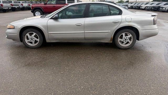 2004 Pontiac Bonneville SE