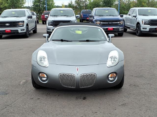 2006 Pontiac Solstice - $12,994